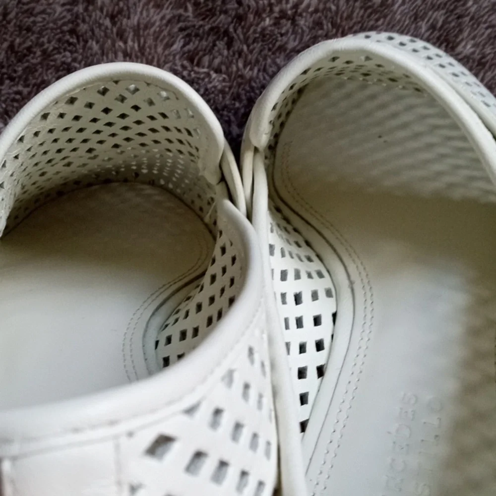 Mercedes Castillo cream perforated loafer with brown trim